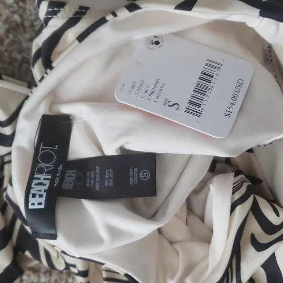 Beach Riot One Piece Swimsuit - Picture 8 of 10